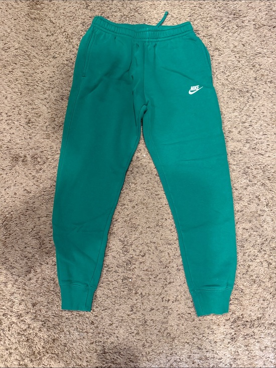 Nike Other - Men’s NIKE Kelly green sweats